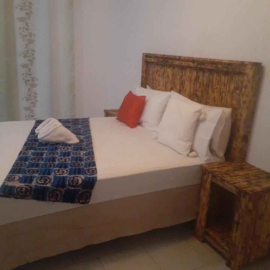 Sunshinevibe Guest House Kasane Ngoại thất bức ảnh